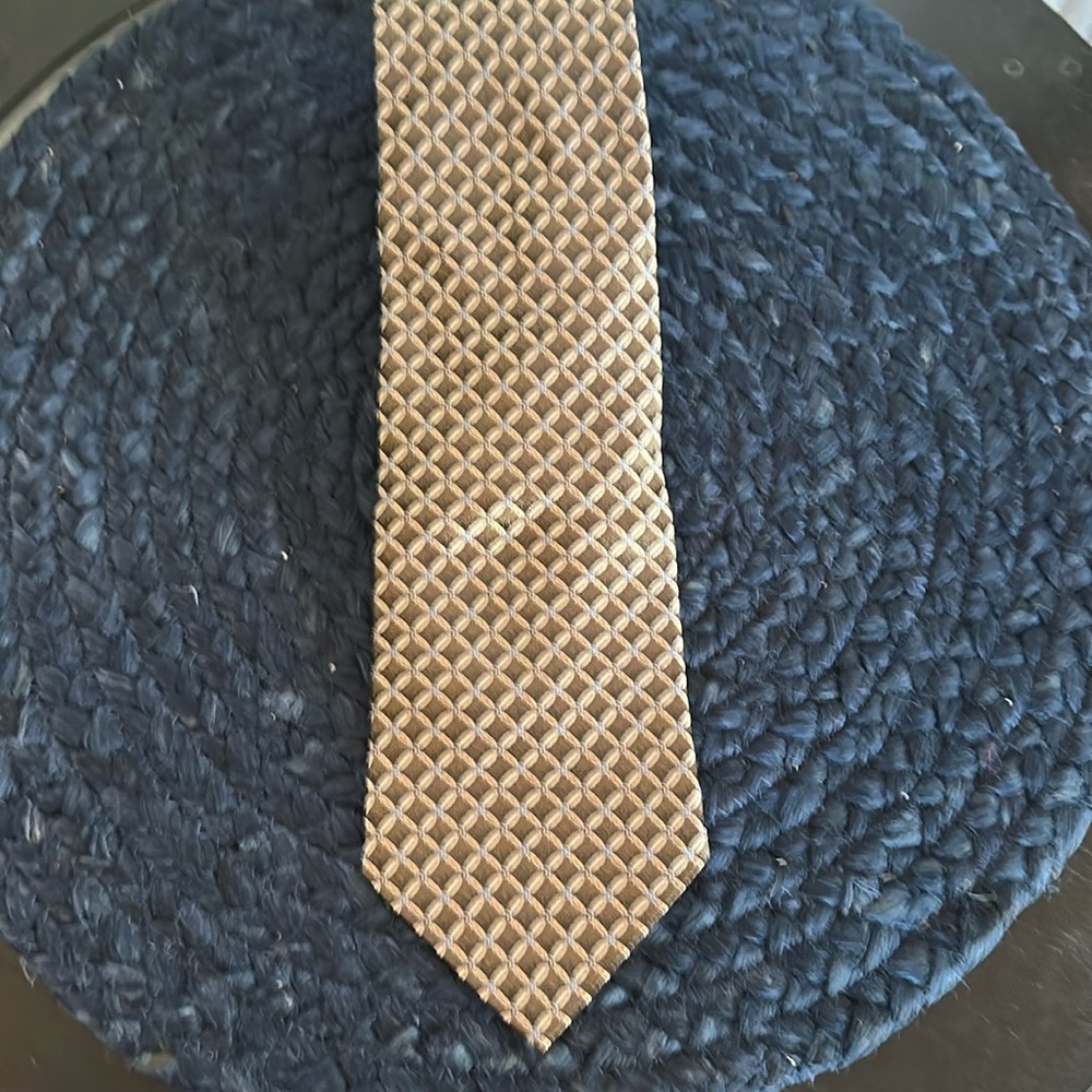 NWOT Pronto Uomo Silk Tie Paisley Taupe Blue 3‎ 1/4" - 59"